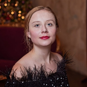 238100 Розова Елена